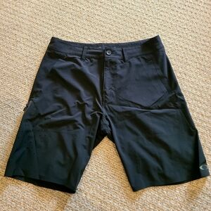 Oakley Men's Shorts, Black, Size 32